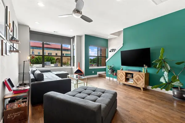 1114 S Adams Street, Fort Worth, TX 76104