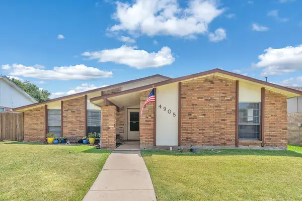 4908 Crawford Drive, The Colony, TX 75056