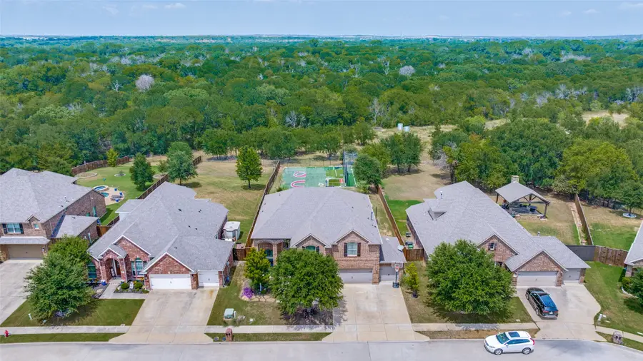 604 Bentley Court, Roanoke, TX 76262 - #2