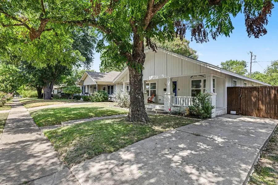 700 Cristler Avenue, Dallas, TX 75223 - #3