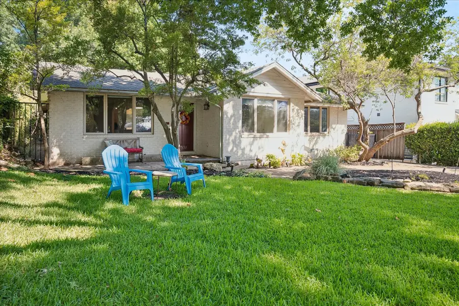 7233 Meadow Lake Avenue, Dallas, TX 75214 - #2