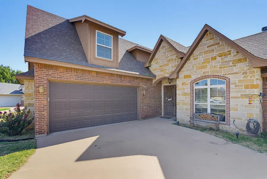 3709 Hill Country Drive, Abilene, TX 79606 - #2