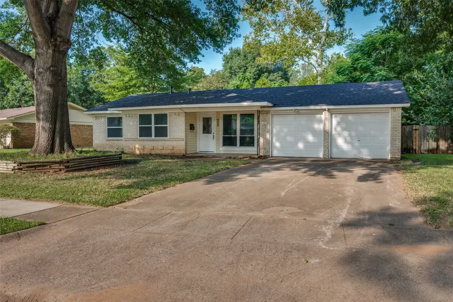 800 Sherwood Drive, Arlington, TX 76013 - #3