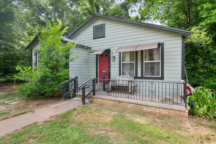 712 W Dye Street, Palestine, TX 75801 - #3