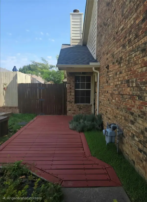 1402 Signet Drive, Euless, TX 76040