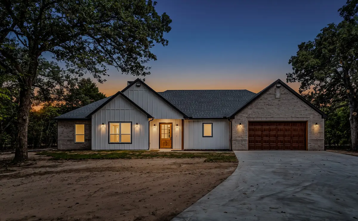 5694 Klassik K Farm, Post Oak Bend City, TX 75142 - #1