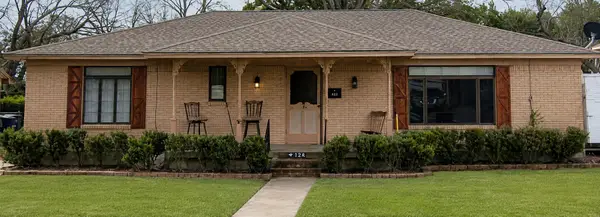 134 Laurel Lane, Lancaster, TX 75134