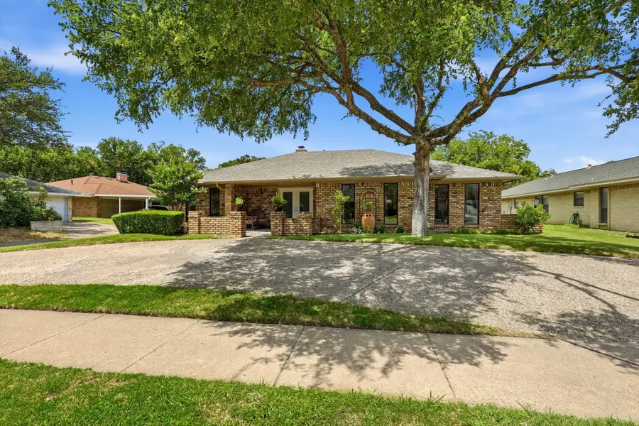 625 Bellah Drive, Irving, TX 75062 - #2