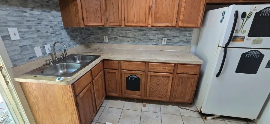 2423 Marfa Avenue, Dallas, TX 75216 - #3