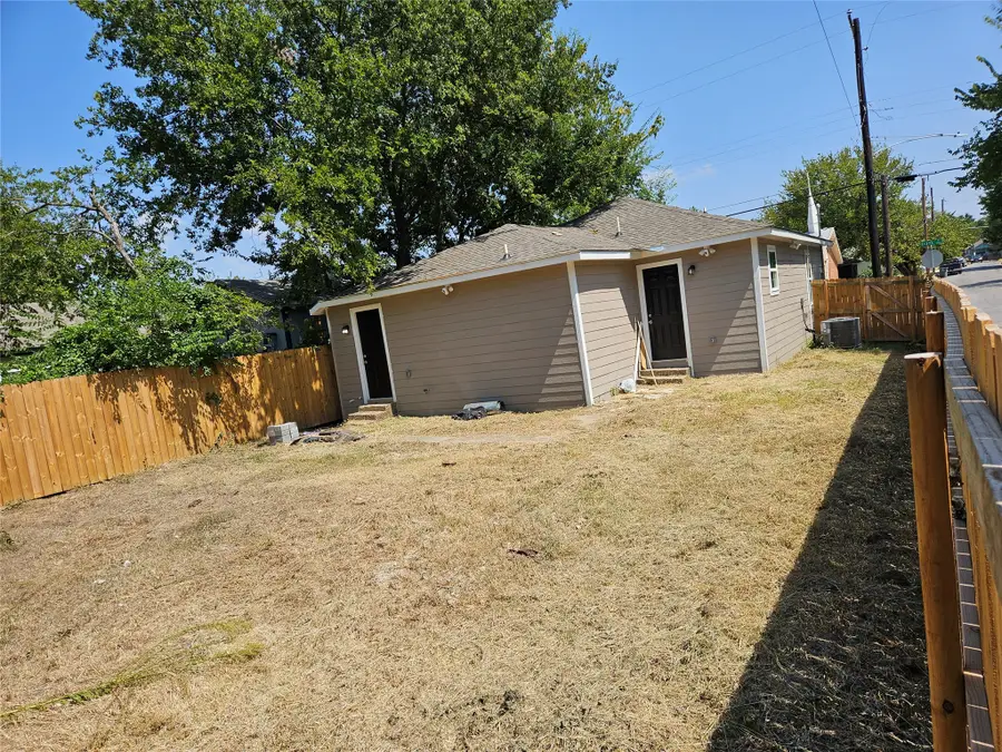 4703 Frank Street, Dallas, TX 75210 - #3