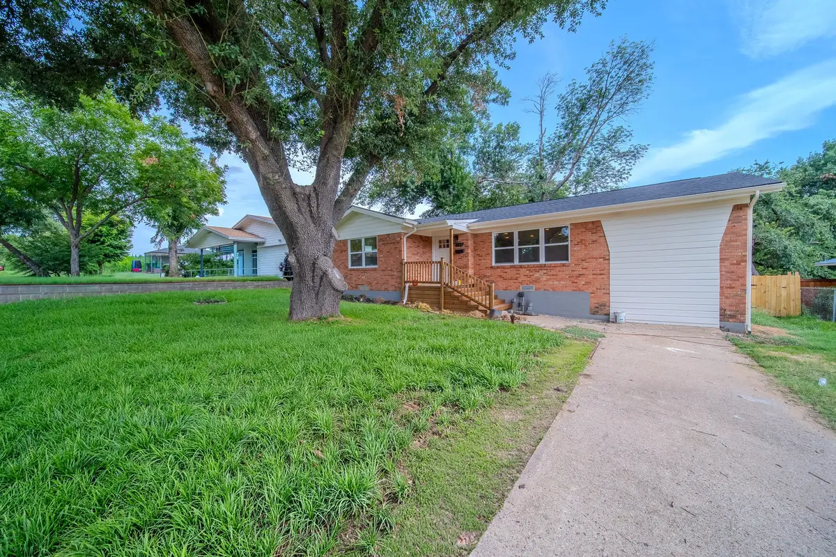 1140 Fair Oaks Drive, Irving, TX 75060 - #1