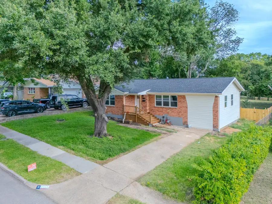 1140 Fair Oaks Drive, Irving, TX 75060 - #2