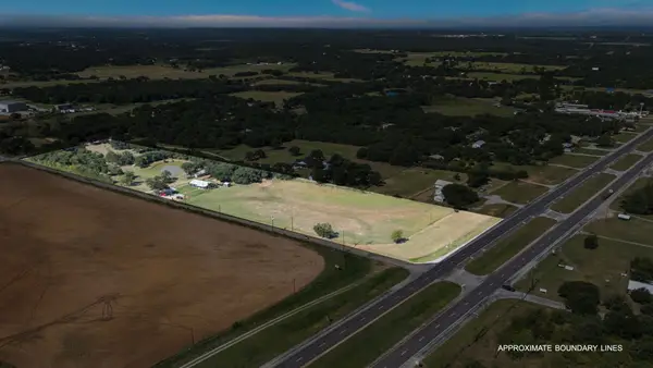 200 Cool Junction Road, Millsap, TX 76066