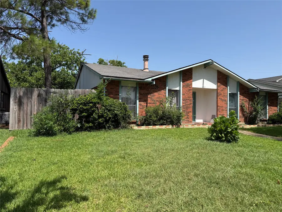 3527 Longcourt Circle, Mesquite, TX 75150 - #3