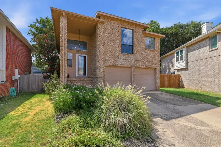 1806 Cactus Circle, Lewisville, TX 75077 - #2