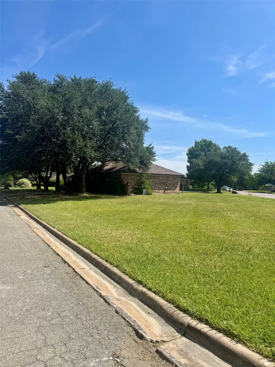 2509 Bennett Avenue, Sherman, TX 75090 - #2