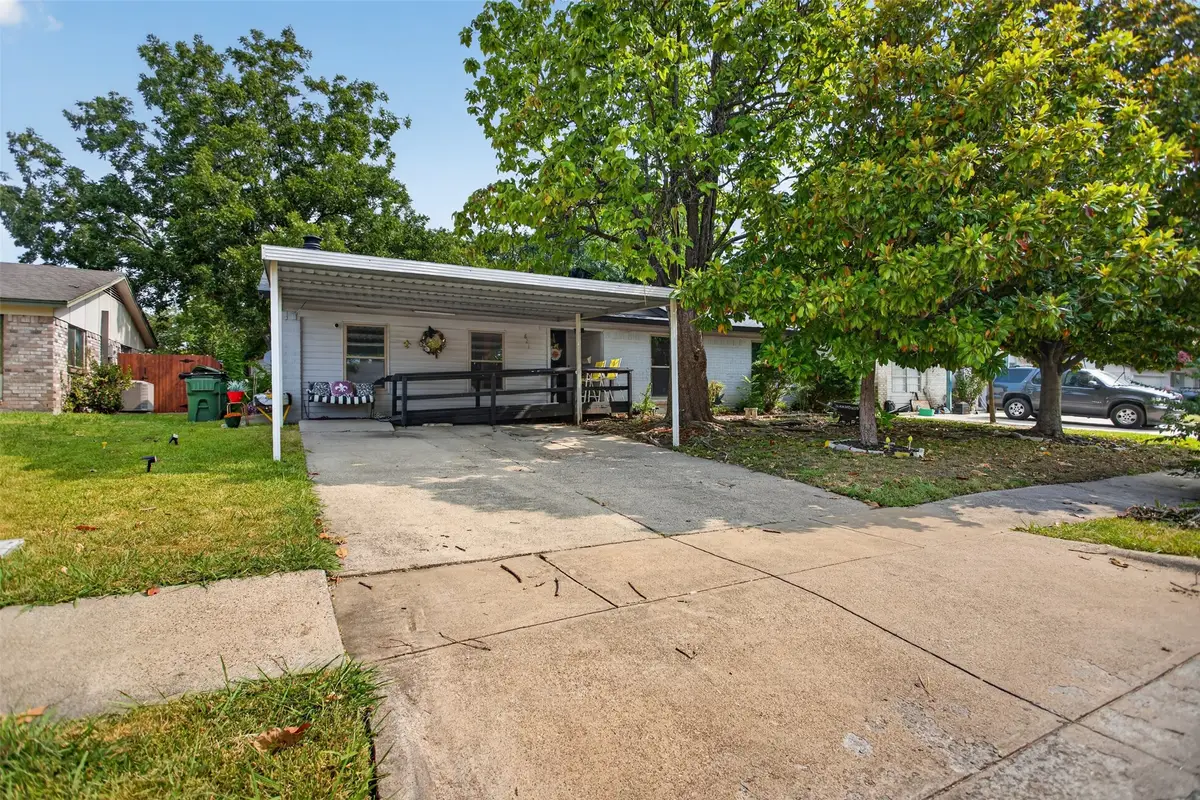 821 Milky Way, Garland, TX 75040 - #1