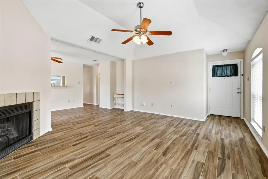 114 Glade Shadow Drive, Euless, TX 76039 - #3