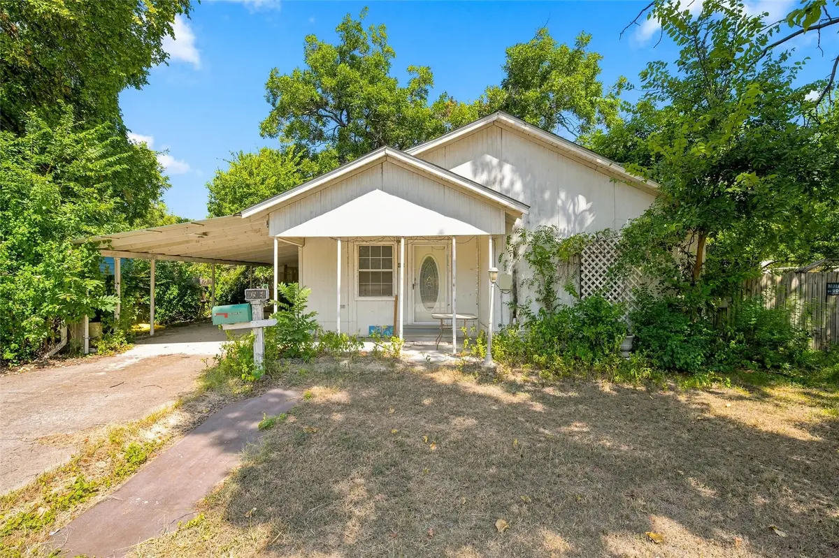 405 NE 4th Street, Hubbard, TX 76648 - #1