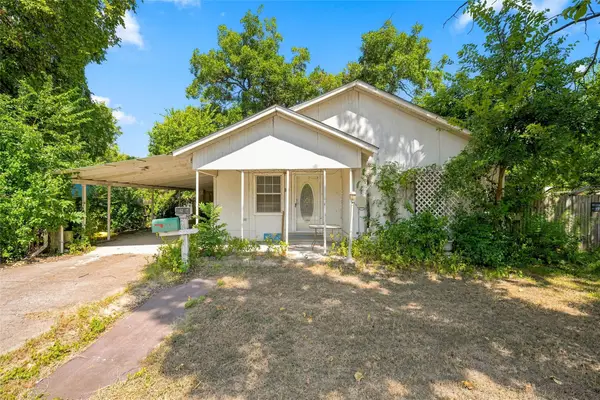 405 NE 4th Street, Hubbard, TX 76648