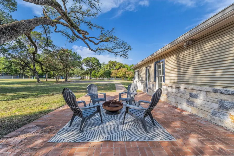 5625 Oakview Street, Waco, TX 76710 - #2