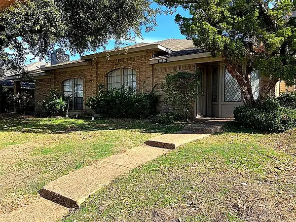 11826  & 11828 Garden Terrace Drive, Dallas, TX 75243