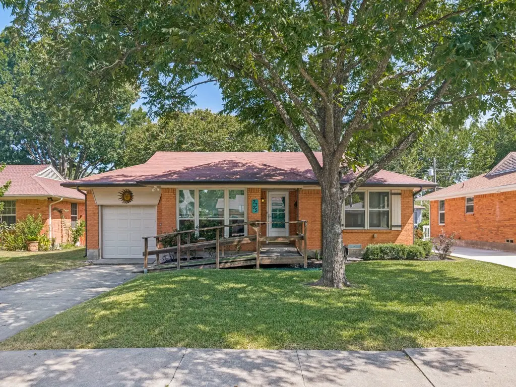 2725 Maverick Avenue, Dallas, TX 75228 - #1
