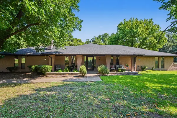175 E Pleasant Run Road, Cedar Hill, TX 75104