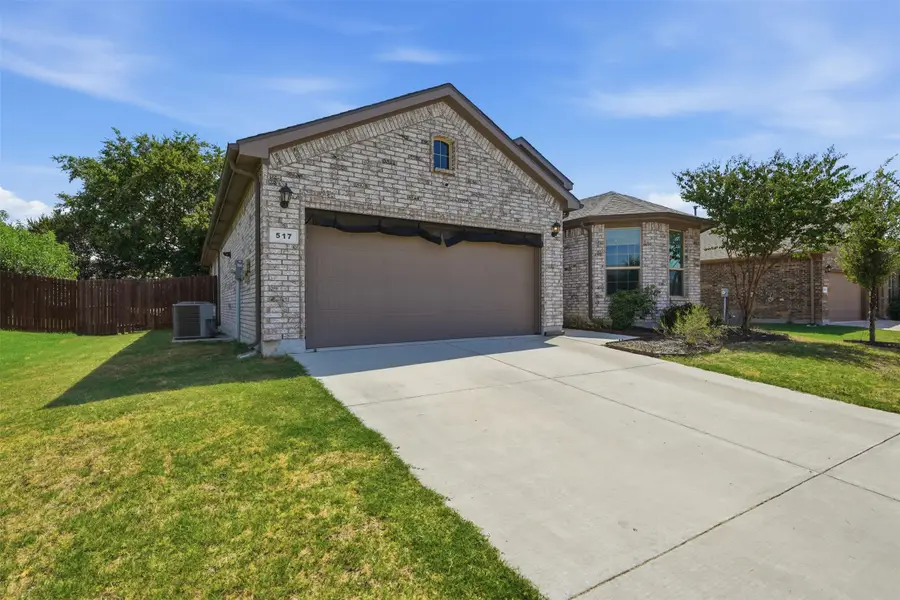 517 Redding Drive, Saginaw, TX 76131 - #3