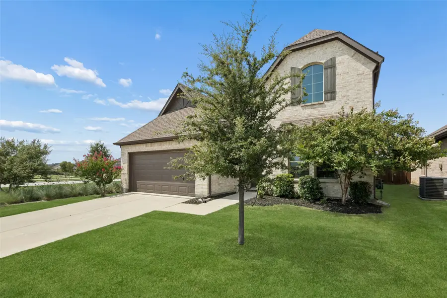 621 Hummingbird Drive, Celina, TX 75009 - #2