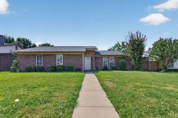 2224 Crockett Drive, Carrollton, TX 75006
