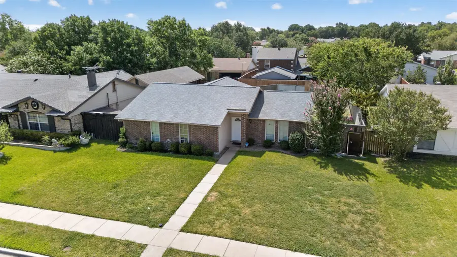 2224 Crockett Drive, Carrollton, TX 75006 - #2