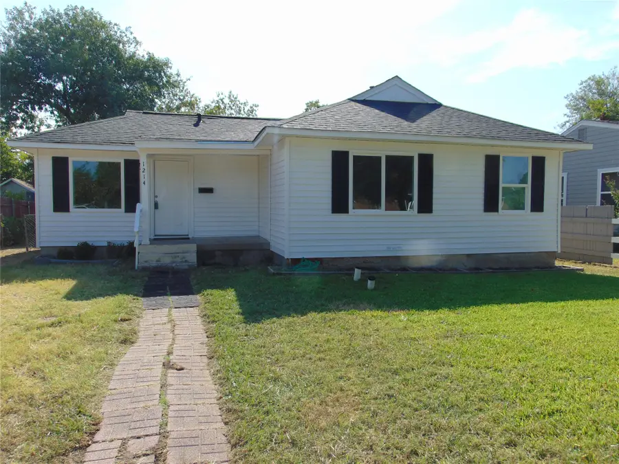 1214 19th Street, Grand Prairie, TX 75050 - #2