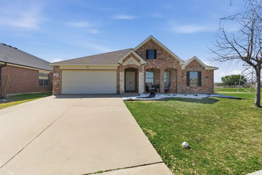 9469 Fox Hill Drive, Fort Worth, TX 76131 - #2