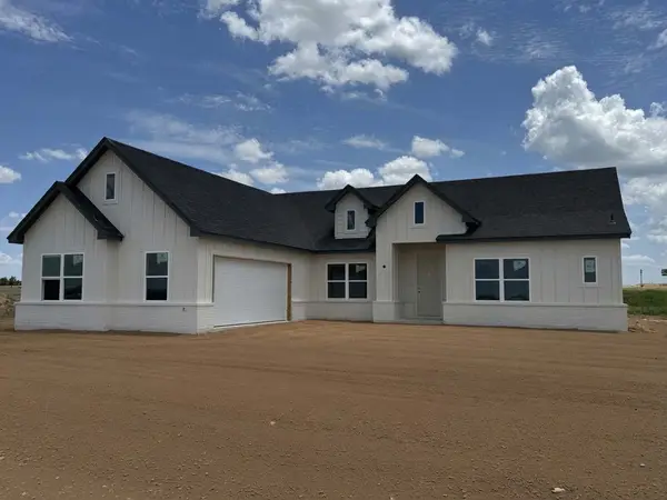 145 Legends Way, Bridgeport, TX 76246