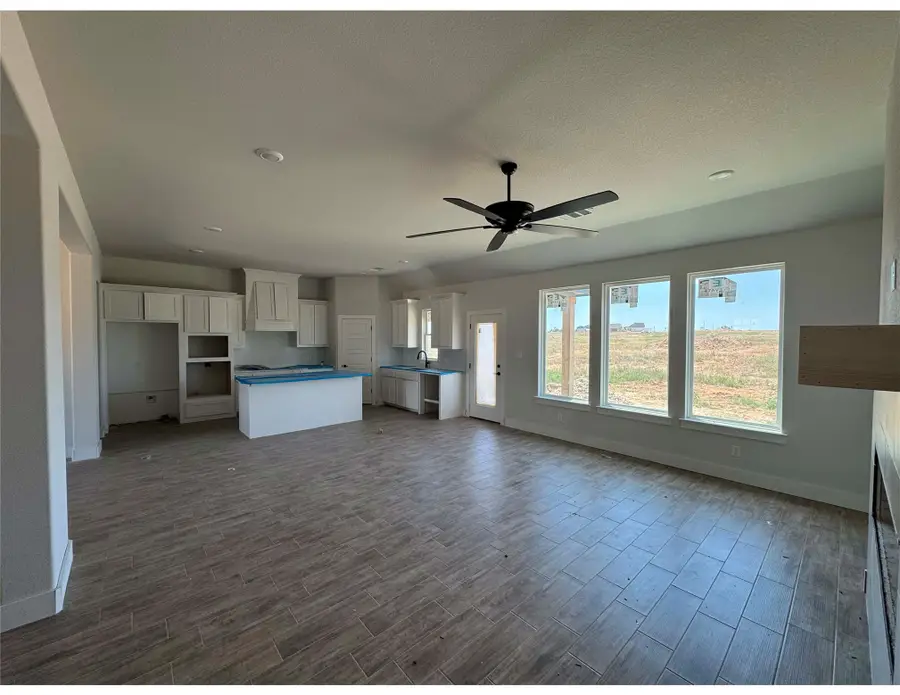 145 Legends Way, Bridgeport, TX 76246 - #2