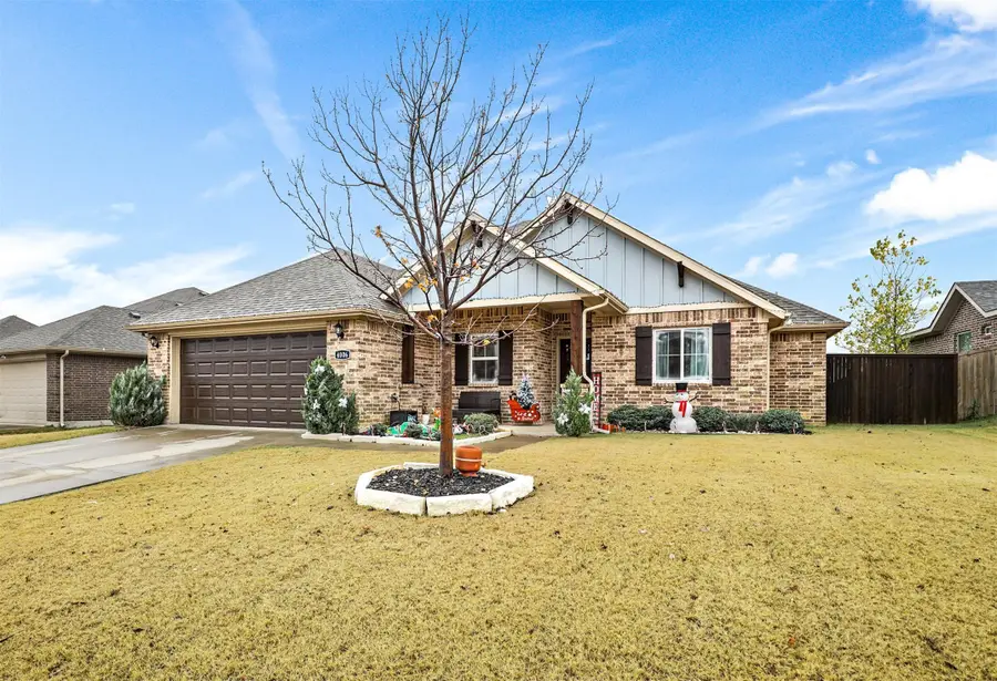 4006 Kensington Drive, Sanger, TX 76266 - #2