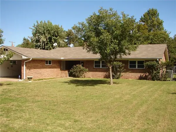 1213 Mockingbird Street, Stephenville, TX 76401