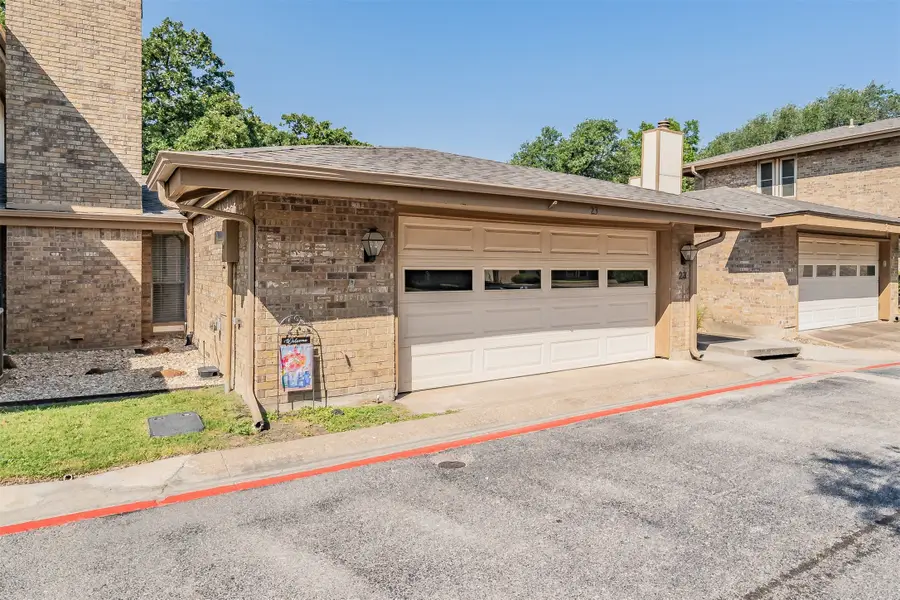 23 Park Lane, Bedford, TX 76021 - #2