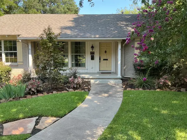 1818 Maplewood Avenue, Corsicana, TX 75110
