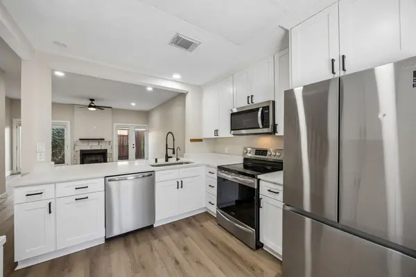 3904 Rawlins Street #116, Dallas, TX 75219