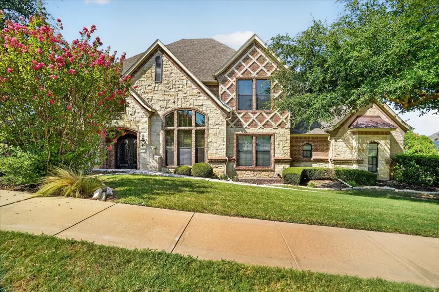 10808 Hawkins Home Boulevard, Benbrook, TX 76126 - #2
