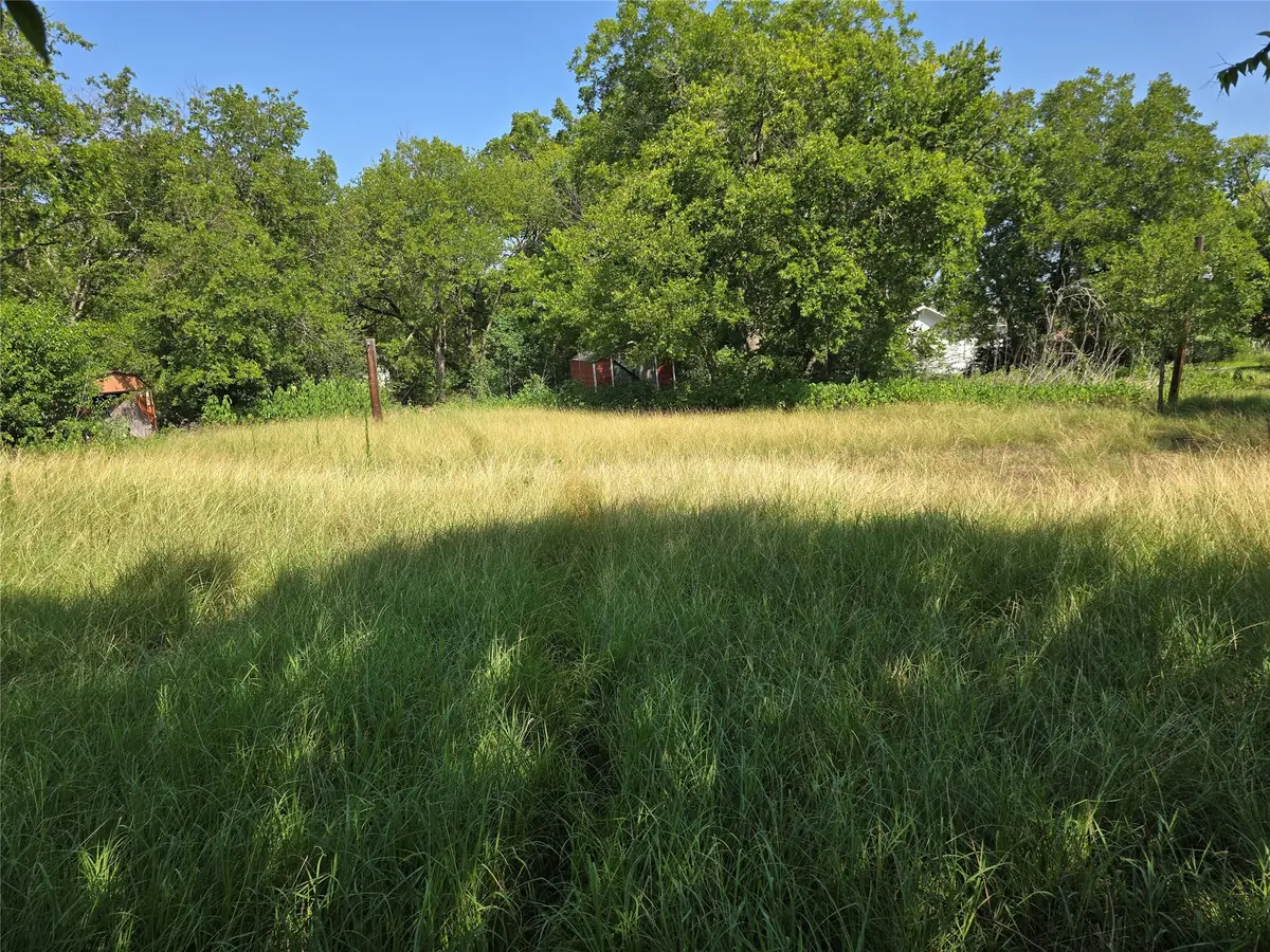 702 3rd Street, Hubbard, TX 76648 - #1