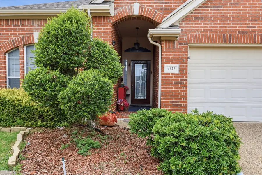 9427 Ponderosa Trail, Irving, TX 75063 - #3