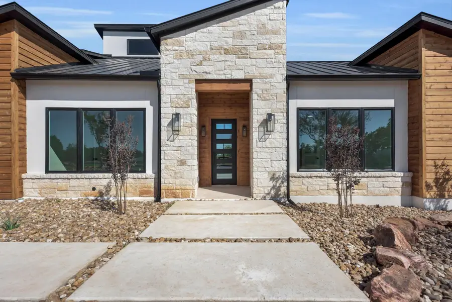 101 Silver Way, Horseshoe Bay, TX 78657 - #2