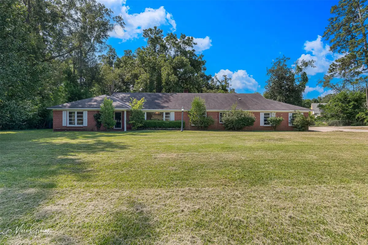 5743 Yarbrough, Shreveport, LA 71119 - #1