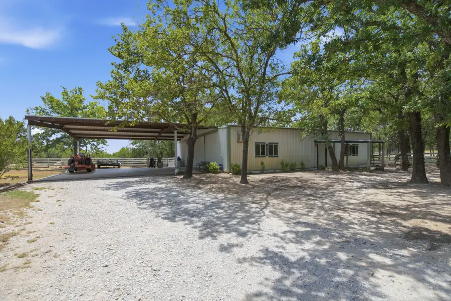 803 Spring Valley Road, Paradise, TX 76073 - #3