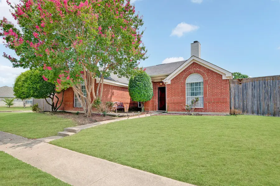 1926 Oak Bend Lane, Garland, TX 75040 - #2