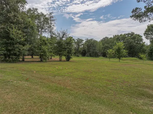 2568 County Road 4234, De Kalb, TX 75559