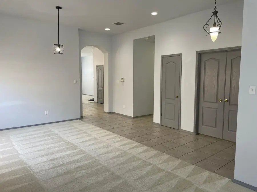 4820 Thames Drive, Grand Prairie, TX 75052 - #3